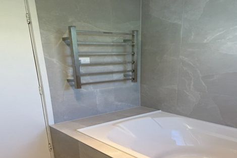 Photo of property in 34 Levesque Street, Birkdale, Auckland, 0626