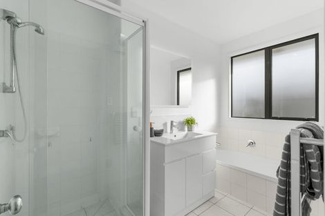 Photo of property in 15 Birchwood Close, Prebbleton, 7604