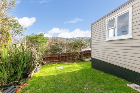 Photo of property in 5 Herald Terrace, Berhampore, Wellington, 6023