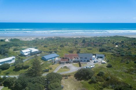 Photo of property in 512 West Coast Road, Waipapakauri, Awanui, 0486