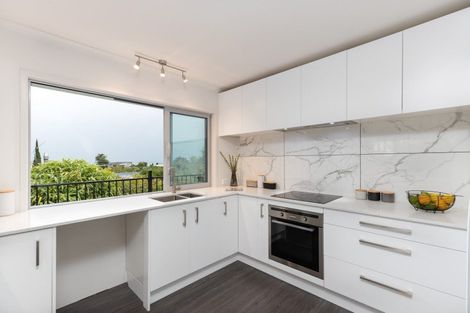 Photo of property in 72a Tosswill Road, Tahunanui, Nelson, 7011