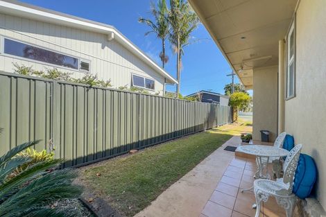 Photo of property in 120 Kiwi Road, Whangamata, 3620