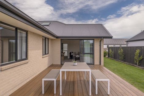 Photo of property in 6 Manggis Street, Northwood, Christchurch, 8051