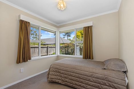 Photo of property in 31 Fovant Street, Russley, Christchurch, 8042