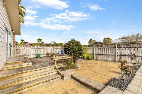 Photo of property in 14 Harbour Crest Drive, Waiuku, 2123