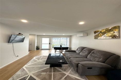 Photo of property in 5/20 James Laurie Street, Henderson, Auckland, 0612