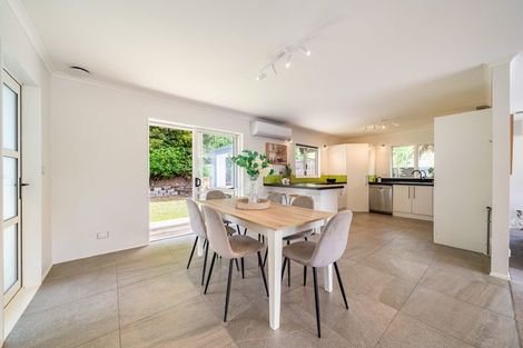 Photo of property in 22 Bridge Road, Birchville, Upper Hutt, 5018
