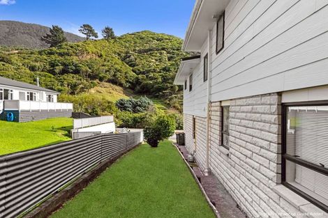Photo of property in 5/1 Angle Street, Picton, 7220