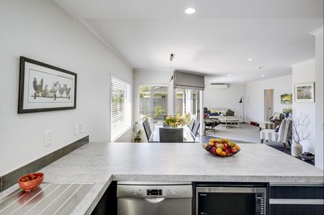 Photo of property in 5a Tom Parker Avenue, Marewa, Napier, 4110