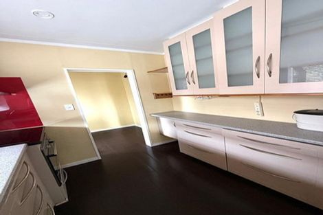 Photo of property in 32 Wai Iti Place, Clendon Park, Auckland, 2103