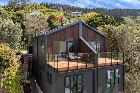 Photo of property in 27b Westhaven Drive, Tawa, Wellington, 5028