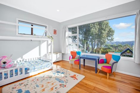 Photo of property in 47 Kiriwai Road, Paremata, Porirua, 5024