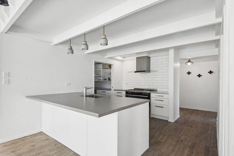 Photo of property in 161 Karewa Parade, Papamoa Beach, Papamoa, 3118