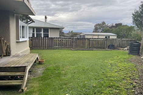 Photo of property in 23 Perrin Place, Kelvin Grove, Palmerston North, 4414