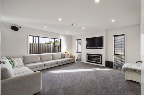 Photo of property in 36 Freedom Drive, Kelvin Grove, Palmerston North, 4414