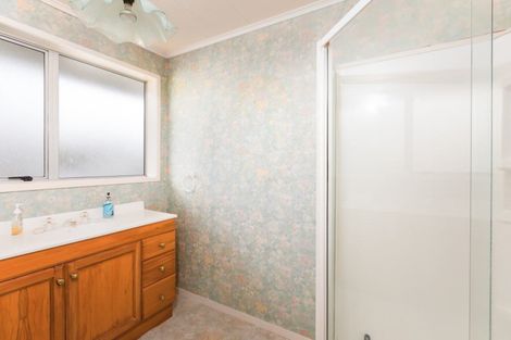 Photo of property in 1 Stiles Avenue, Waipukurau, 4200