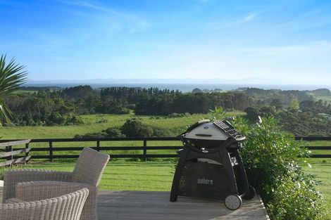 Photo of property in 79 Fuller Road, South Head, Helensville, 0874