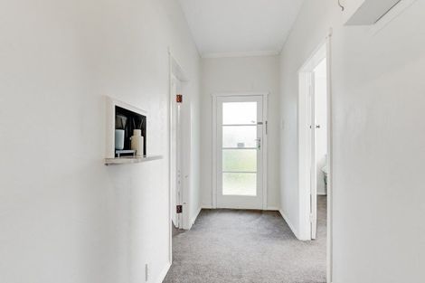 Photo of property in 11 Nikau Street, Tawhero, Whanganui, 4501