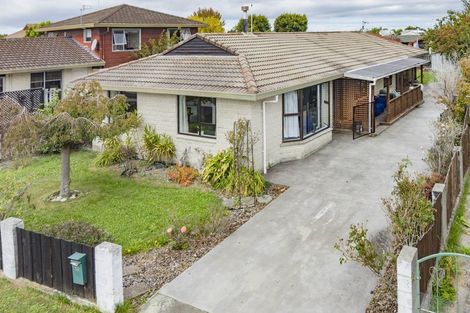 Photo of property in 13 Parkhouse Drive, Rangiora, 7400