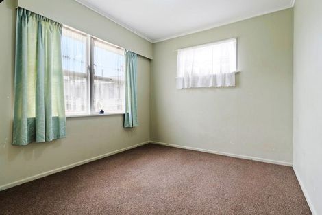 Photo of property in 3 Mountbatten Place, Papakura, 2110