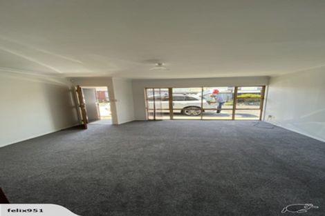 Photo of property in 2/66 Birdwood Avenue, Papatoetoe, Auckland, 2025