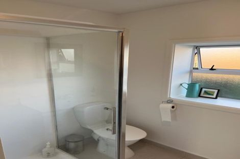 Photo of property in 10 Phoenix Lane, Northcote, Christchurch, 8052