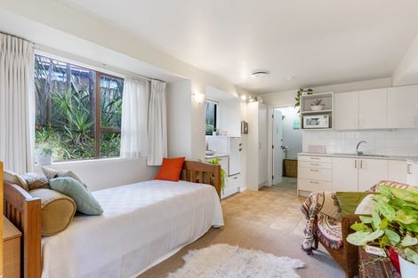 Photo of property in 7 Claret Place, Henderson, Auckland, 0612