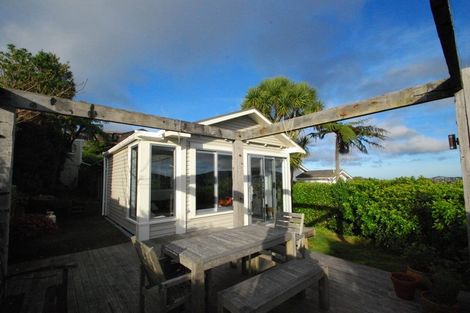 Photo of property in 101 Orangi Kaupapa Road, Northland, Wellington, 6012