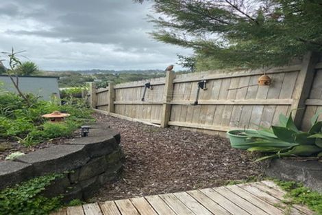 Photo of property in 19 John Road, Stanmore Bay, Whangaparaoa, 0932