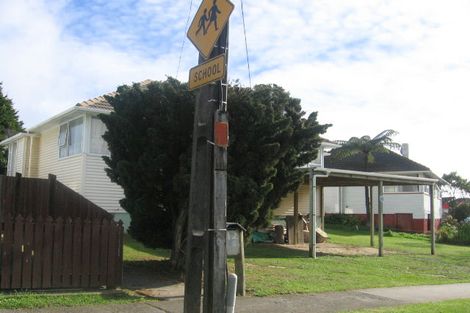 Photo of property in 12 Mexted Crescent, Ranui, Porirua, 5024