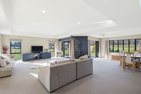 Photo of property in 424 Barkers Road, Loburn, Rangiora, 7472