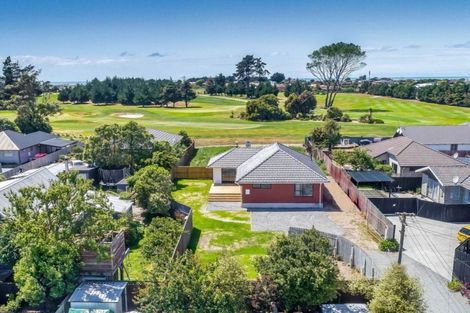 Photo of property in 400a Bower Avenue, Parklands, Christchurch, 8083