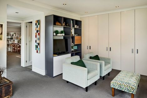 Photo of property in 292 The Parade, Island Bay, Wellington, 6023