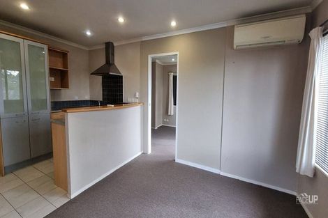 Photo of property in 33 Rush Creek Drive, Westgate, Auckland, 0614