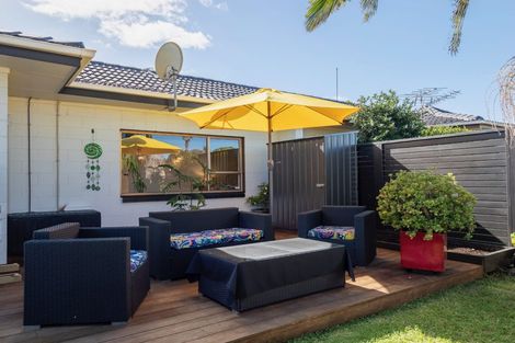 Photo of property in 2b The Circle, Manly, Whangaparaoa, 0930