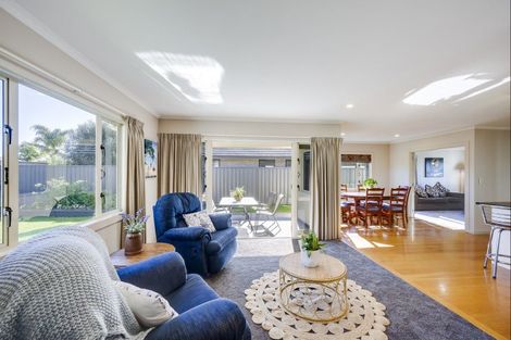 Photo of property in 6 Palliser Place, Poraiti, Napier, 4112