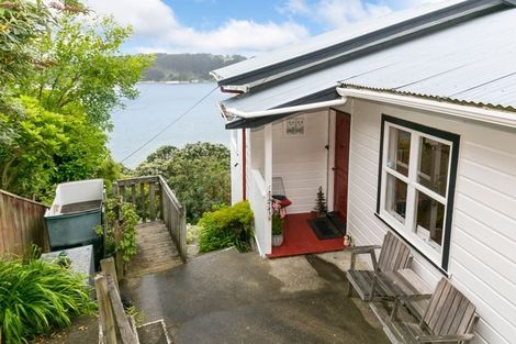 Photo of property in 106 Grafton Road, Roseneath, Wellington, 6011