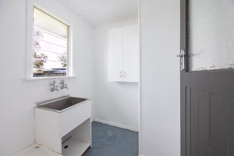 Photo of property in 16 Williams Street, Otane, 4202