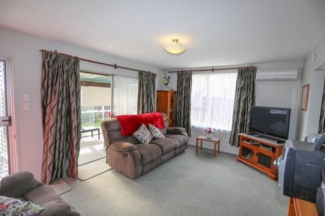 Photo of property in 64 Highsted Road, Bishopdale, Christchurch, 8053