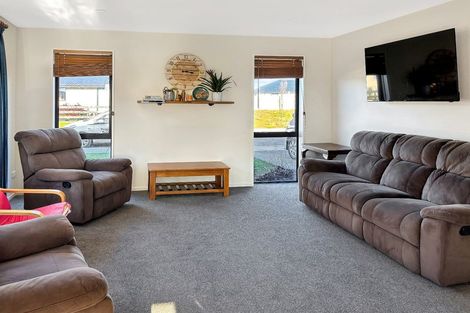 Photo of property in 5 Sills Street, Woodend, 7610