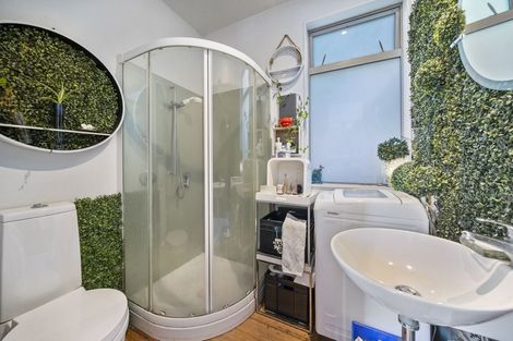 Photo of property in 112a Wallace Street, Mount Cook, Wellington, 6021