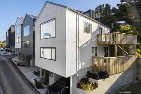 Photo of property in 14/104u Maupuia Road, Maupuia, Wellington, 6022