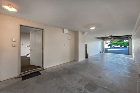 Photo of property in 90c Mandeville Street, Riccarton, Christchurch, 8011