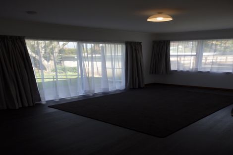 Photo of property in 1/20 Queen Street, Cambridge, 3434