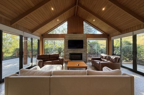 Photo of property in 15 Skye Lane, Jacks Point, Queenstown, 9371