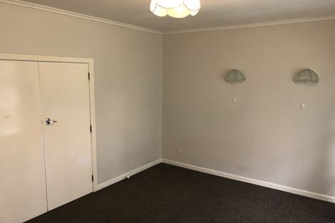 Photo of property in 32 Te Kanawa Crescent, Henderson, Auckland, 0610