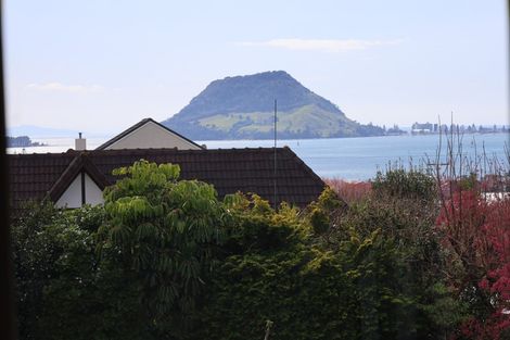 Photo of property in 30 Karaka Road, Otumoetai, Tauranga, 3110