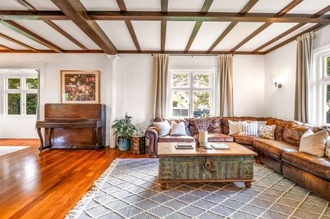 Photo of property in 5 Parkes Avenue, Saint Johns Hill, Whanganui, 4501