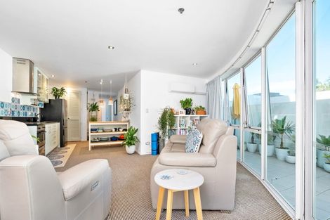 Photo of property in 6 Durham Street, Tauranga, 3110