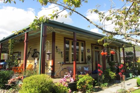 Photo of property in 63 Main Street, Reefton, 7830
